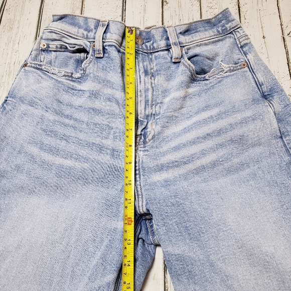 AE Highest Rise 90s Boyfriend Jeans - Picture 7 of 16